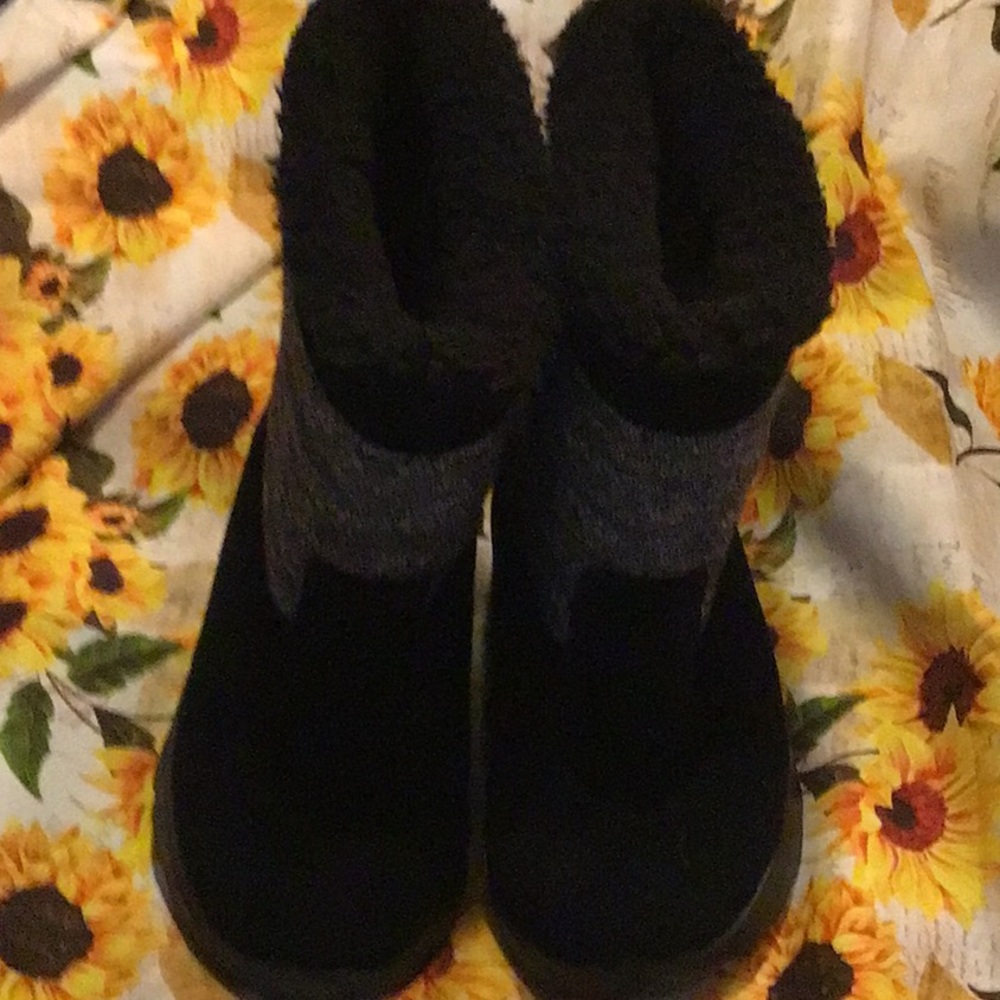 New without Tags Black/Gray Skechers Memory Foam Ankle Boots Size 9M